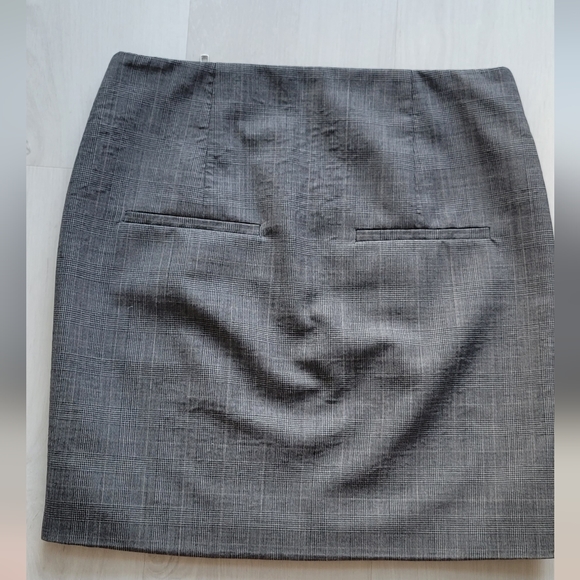 The Kooples bodycon zippered miniskirt, gray/brown plaid, FR 36, US 2 - Picture 5 of 6